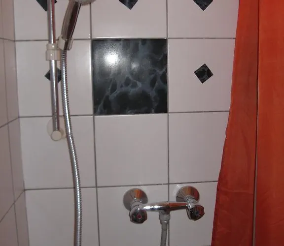 Karpati 3* בודפשט